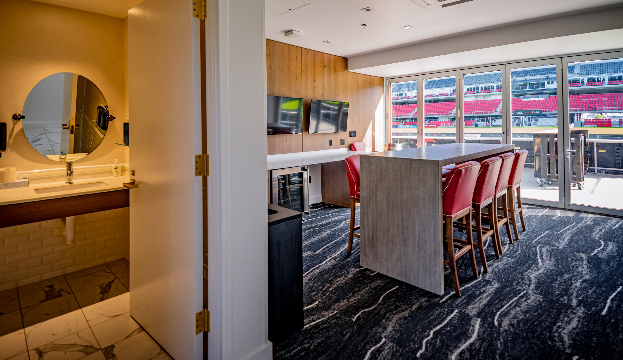 Field Suite Interior